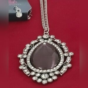 Exquisite 'Frozen Gardens' Plum Colored Silver Tone Teardrop Statement Necklace